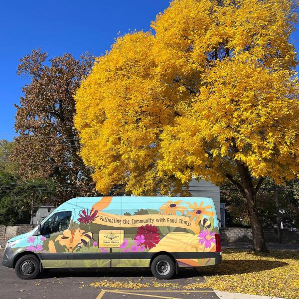 Image for event: The Bee Mobile Library at Hope Clinic